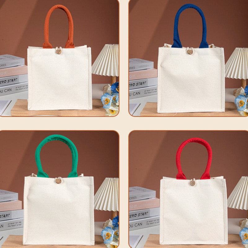 Bolso tote de lona con asa en contraste y botón de madera