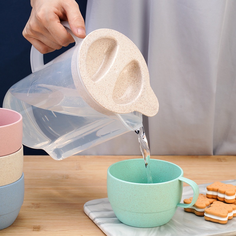 Juego de jarra de agua con paja de trigo con 4 tazas