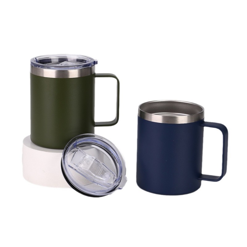 Taza con mango aislado de acero inoxidable con logotipo personalizado
