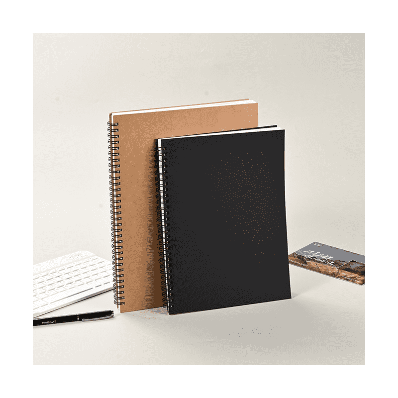 Cuaderno de bobina en espiral con cubierta negra Kraft personalizado