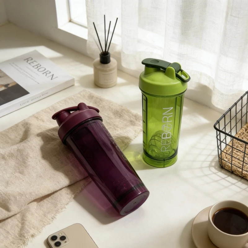 Botella de agua para agitar proteínas transparente Fitness