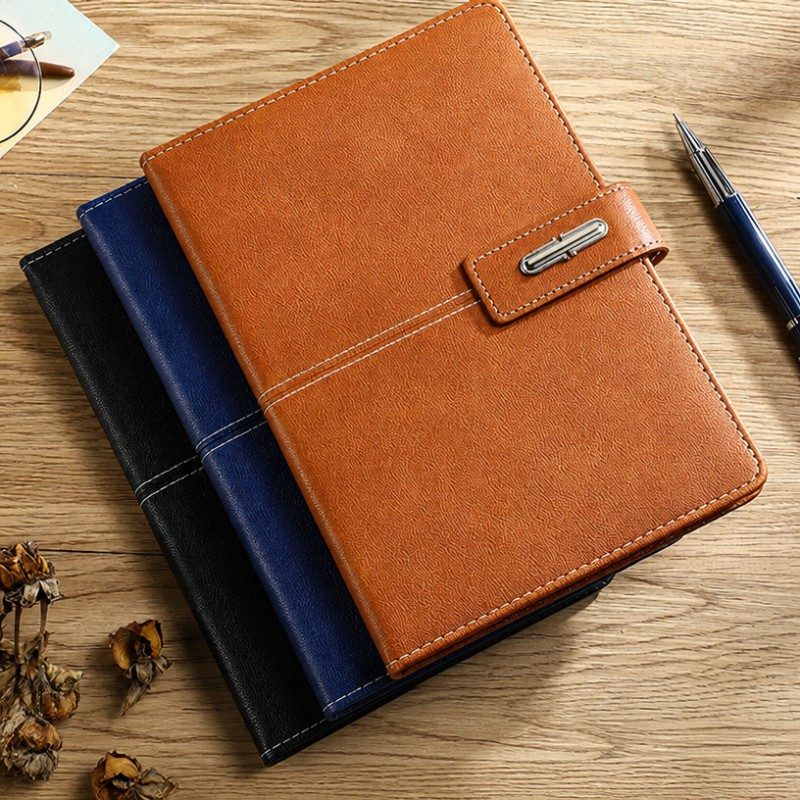 Cuaderno de encargo del diario del logotipo del tapa dura del cuero de la PU de la hebilla del metal